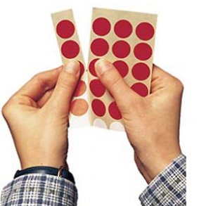 klistermärken, Markeringsprickar, lim, kniv och workshop tape