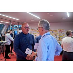�RESUNDSKONTAKTB�RS i HAFNIA HALLEN, K�benhavn den 1.10.2026