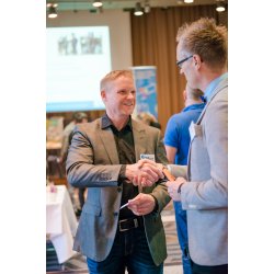 HAFNIA HALLEN MINGEL, �RESUNDSREGIONENS store netv�rk 